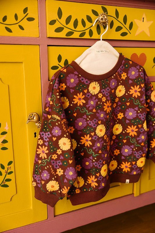 Bobbie The New Chapter sweater Art Is All - The New Chapter Store