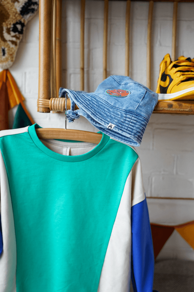Alexis The New Chapter sweater colorblock - The New Chapter Store